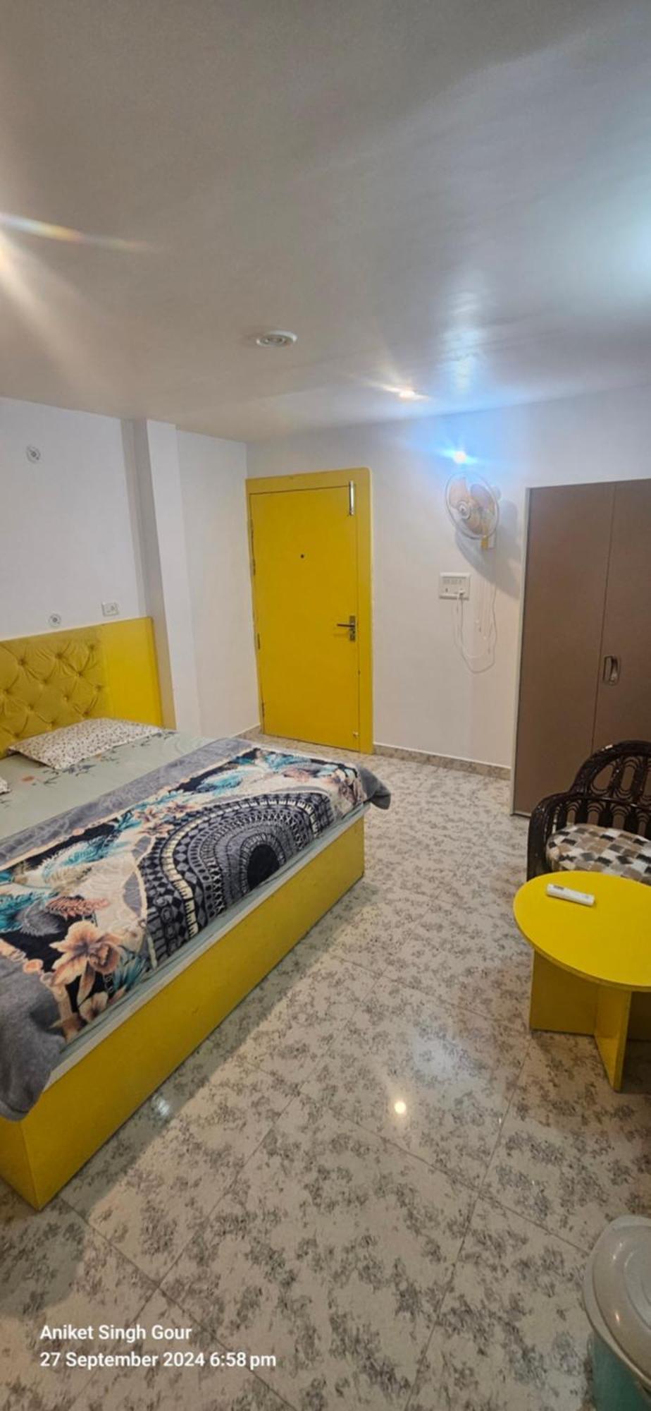 Sunset Backpackers Hostel Órcsha Kültér fotó
